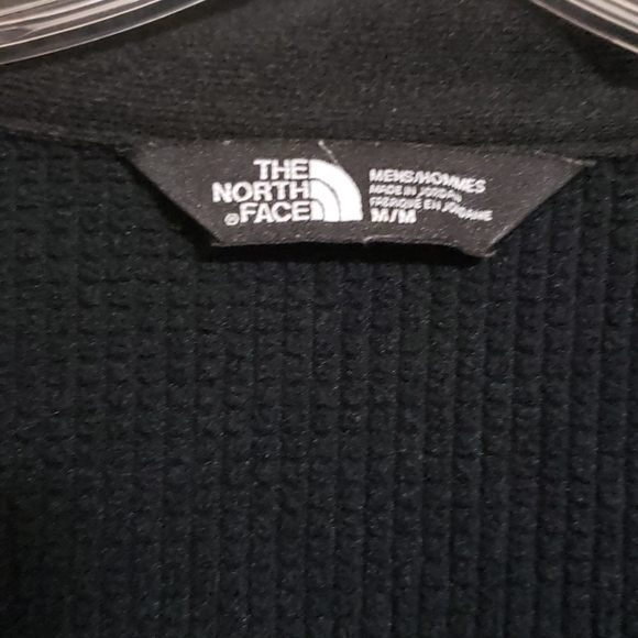 Mens North Face Pull-over - Picture 2 of 3